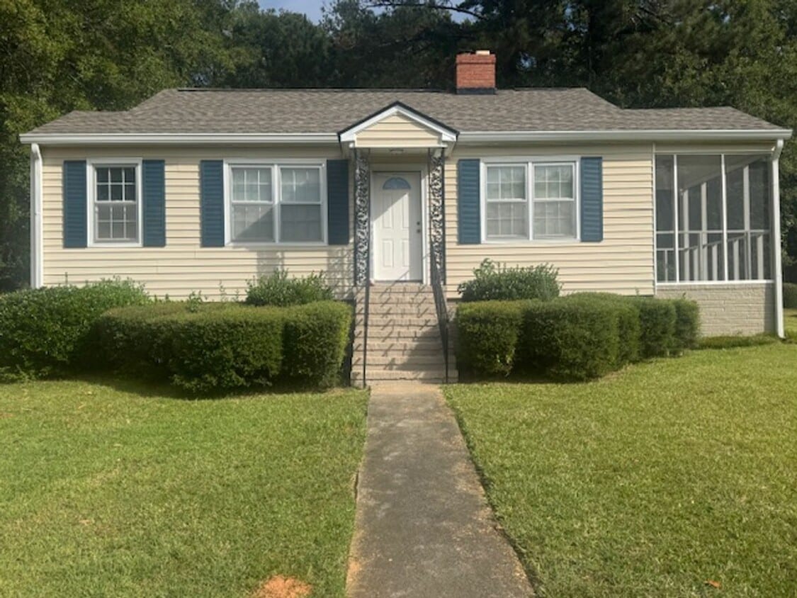 Foto principal - 245 Beechwood Cir