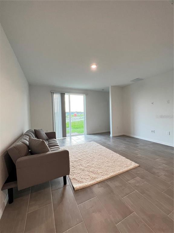 Building Photo - 3079 Laurel Oak Ln