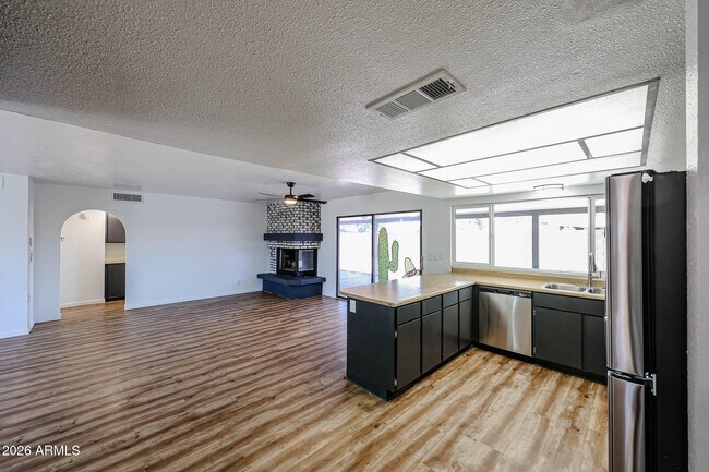 Foto del edificio - 2602 E Charleston Ave