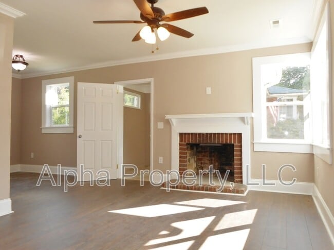 Photo - 22 Ridgeway Dr House