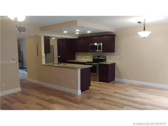 Building Photo - 5056 S University Dr