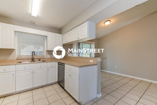 Building Photo - 7527 42nd Ct E