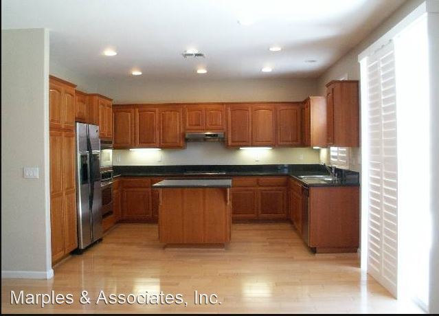Building Photo - 3 br, 2 bath House - 721 Seminole Ct
