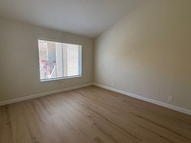 Building Photo - Peaceful Senior Living 55+ in the Heart of...