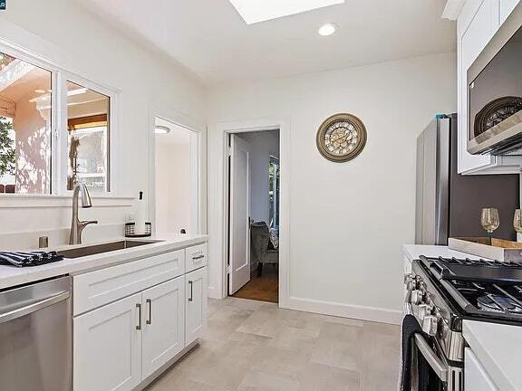 Photo - 942 Talbart St Apartment