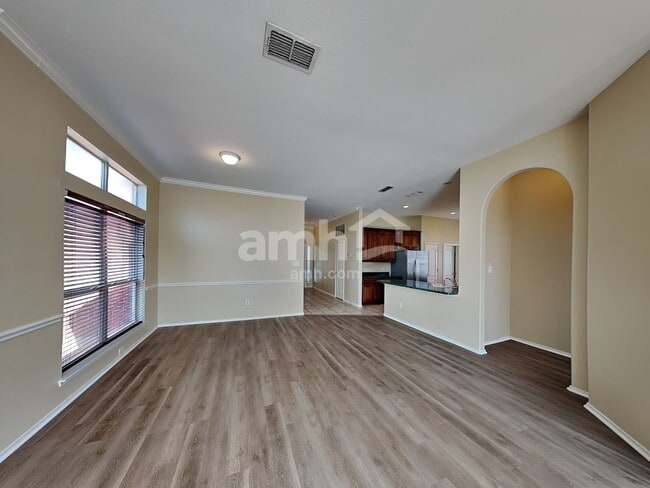 Building Photo - 9132 Tyne Trail