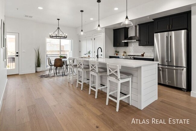 Building Photo - 4529 Tabor St