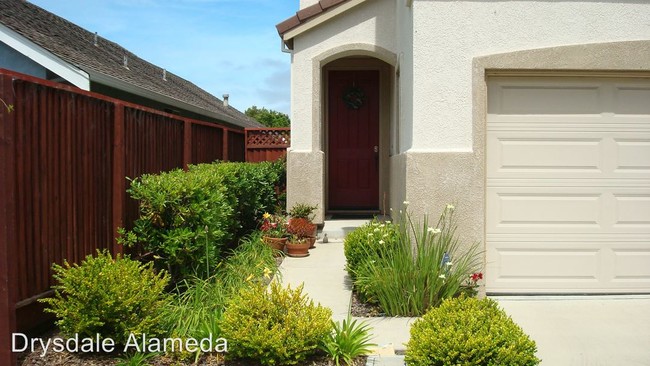 Building Photo - 1189 Hillery Way