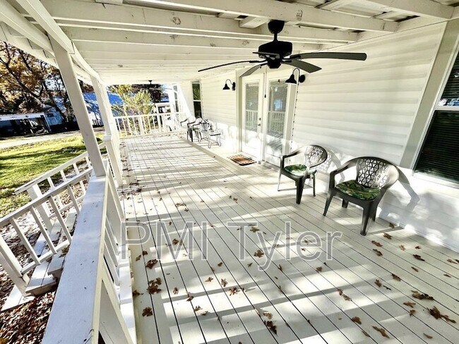 Foto del edificio - 223 Sunray St