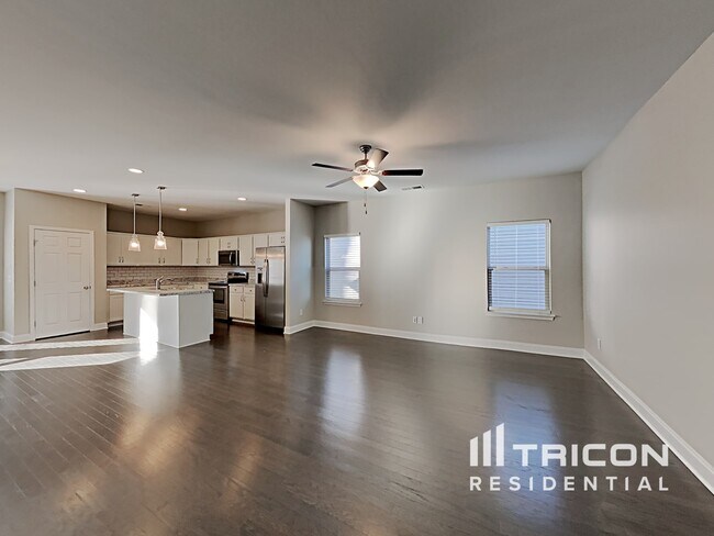 Building Photo - 131 Auxley Court White House TN