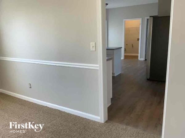 Building Photo - 6217 Turnberry Ln