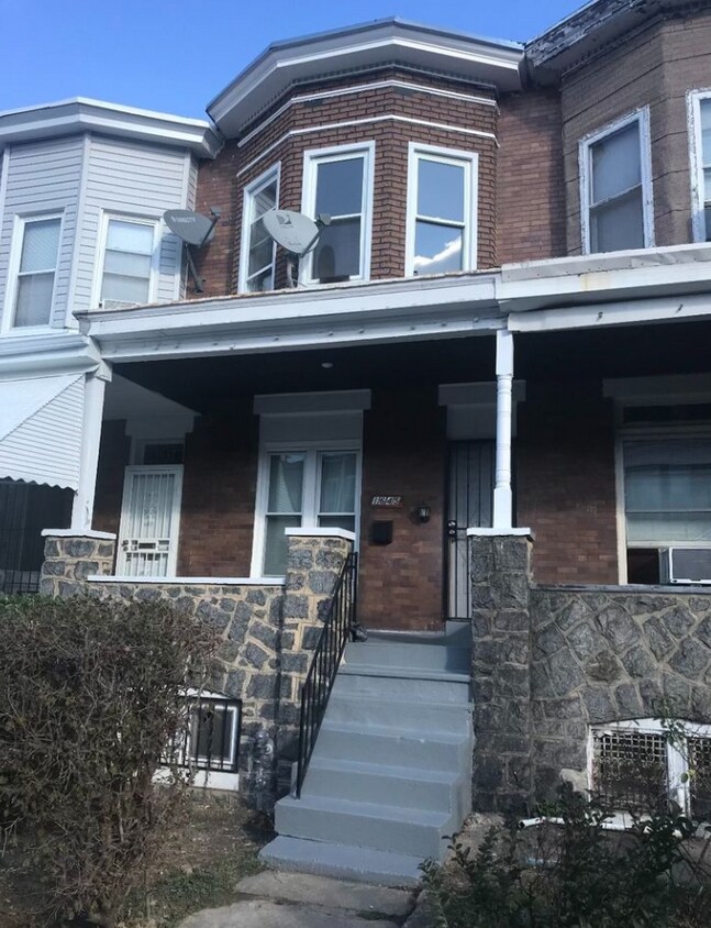 1645 N Smallwood St, Baltimore, MD 21216 Townhome Rentals in