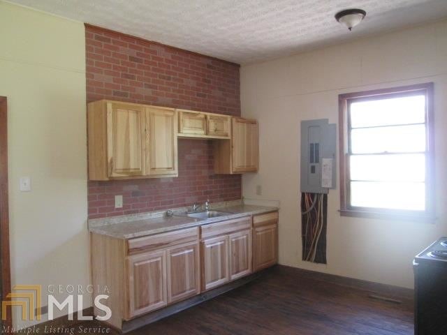 Building Photo - 52 Bleachery St