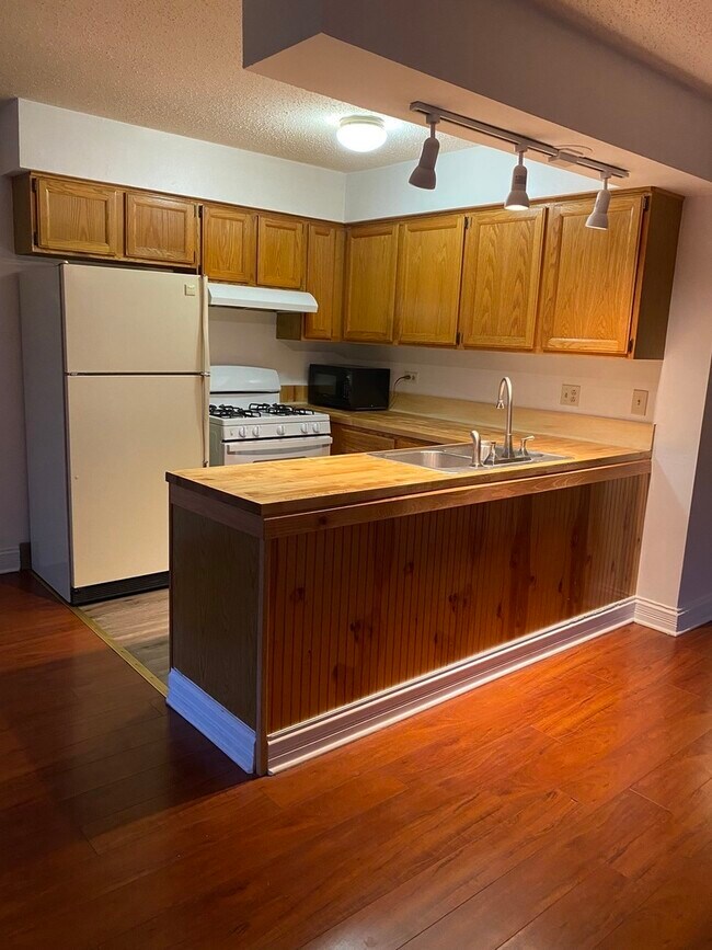 Foto del edificio - 1310 Inverrary Ln