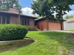 Building Photo - 2170 E Regency Pl