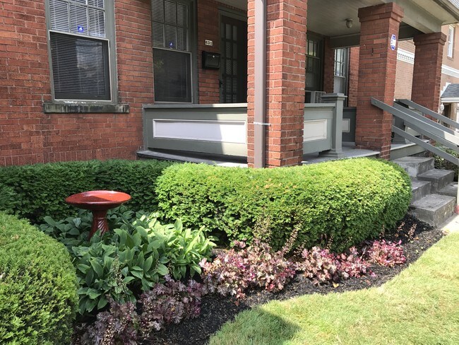 Foto del edificio - 633 E 11th Ave