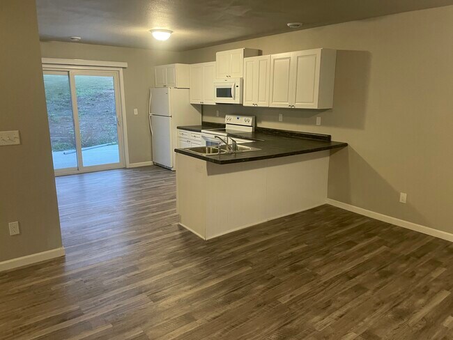 Foto del edificio - 210 2nd Ave NE