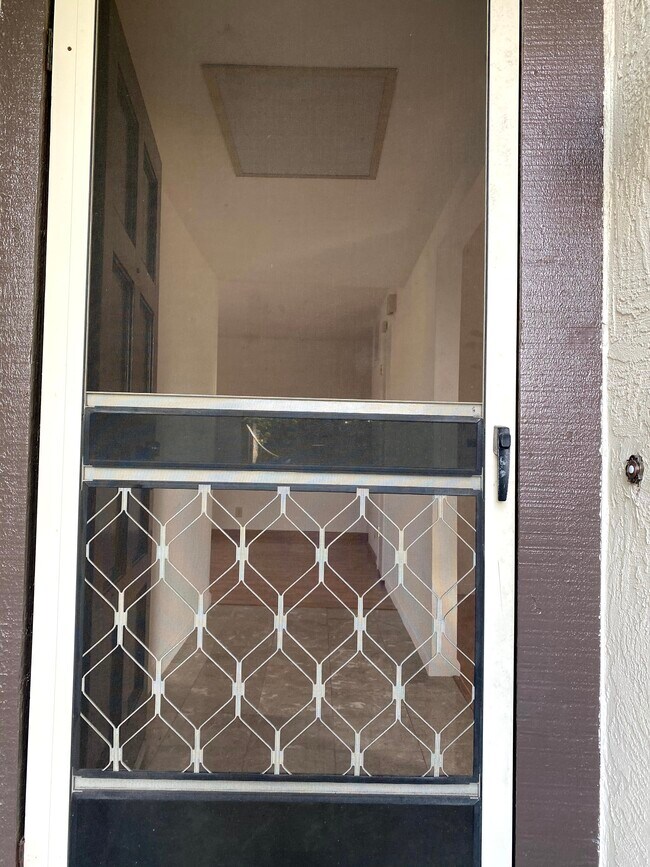 Building Photo - 2592 Abaca Way