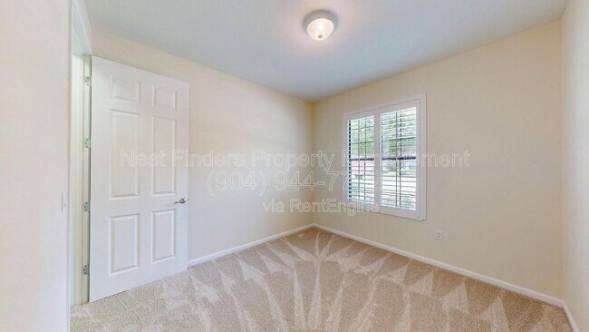 Foto del edificio - 453 River Run Blvd