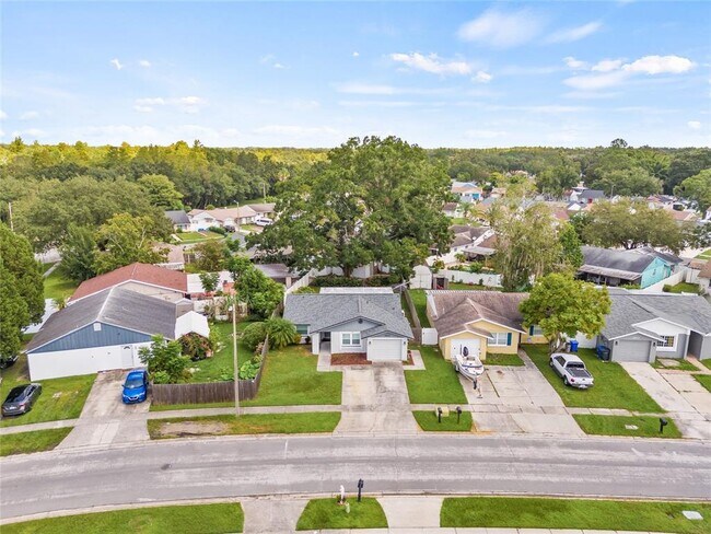 Foto del edificio - 2917 Burr Oak Dr