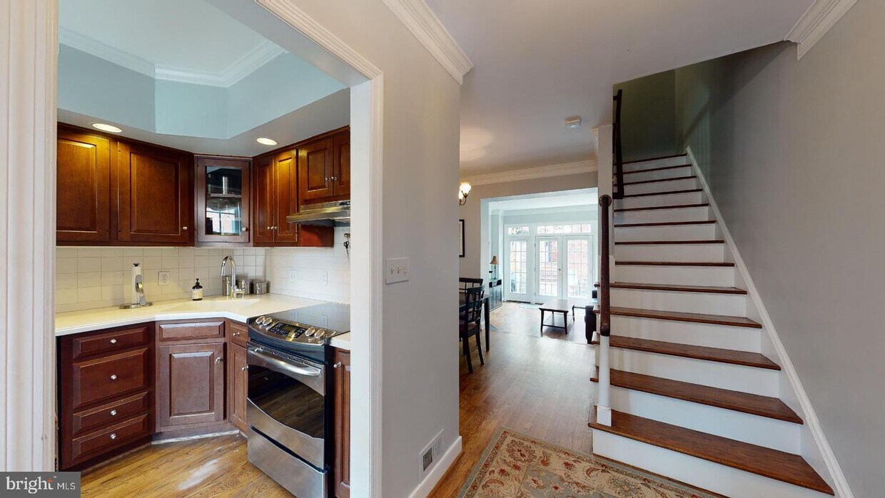 Foto principal - 629 S Columbus St