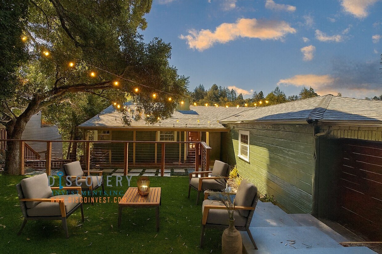 Foto principal - Elegant Modern Montclair Retreat Designed ...