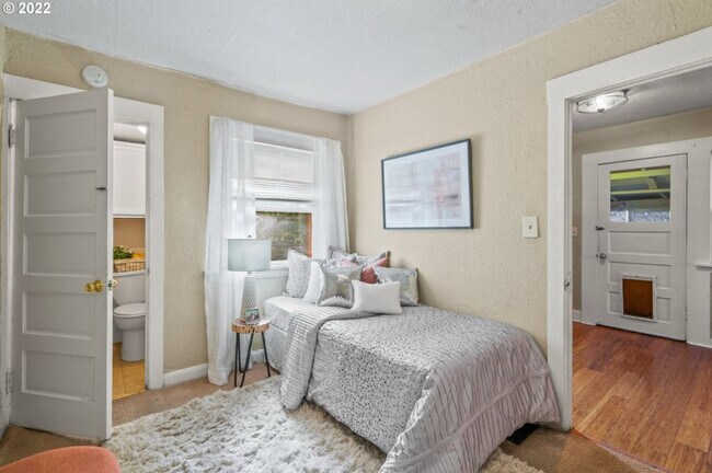 Foto del edificio - 5322 NE 11th Ave