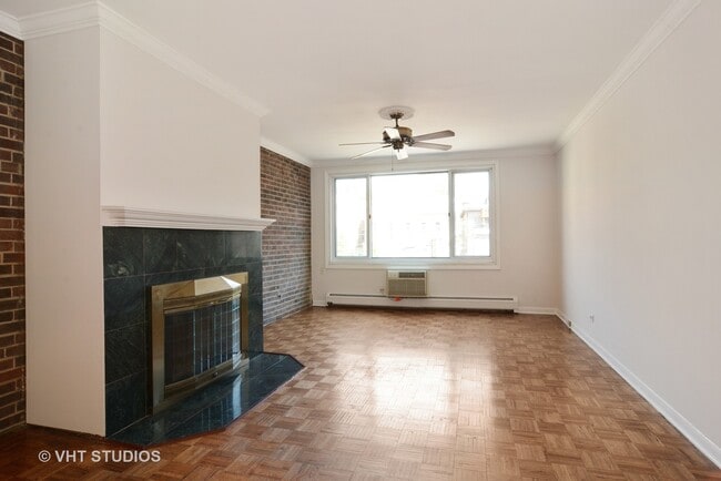 Building Photo - 644 W Arlington Pl