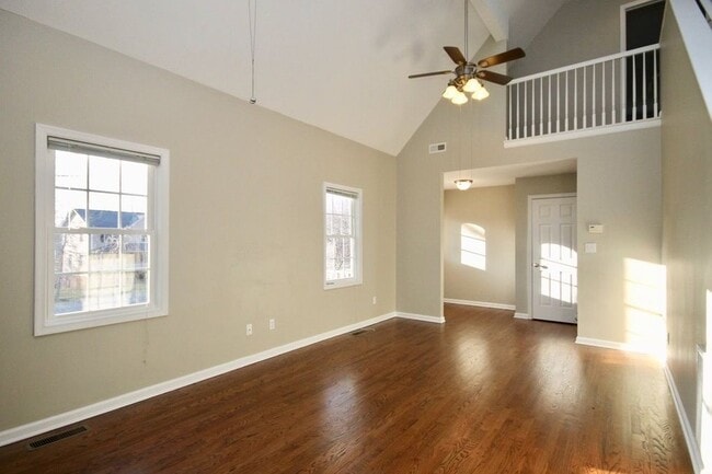 Building Photo - 29 Tuscarora Dr