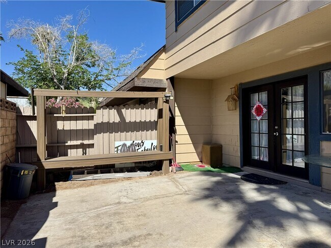 Foto del edificio - 6224 Meadow Haven Ln