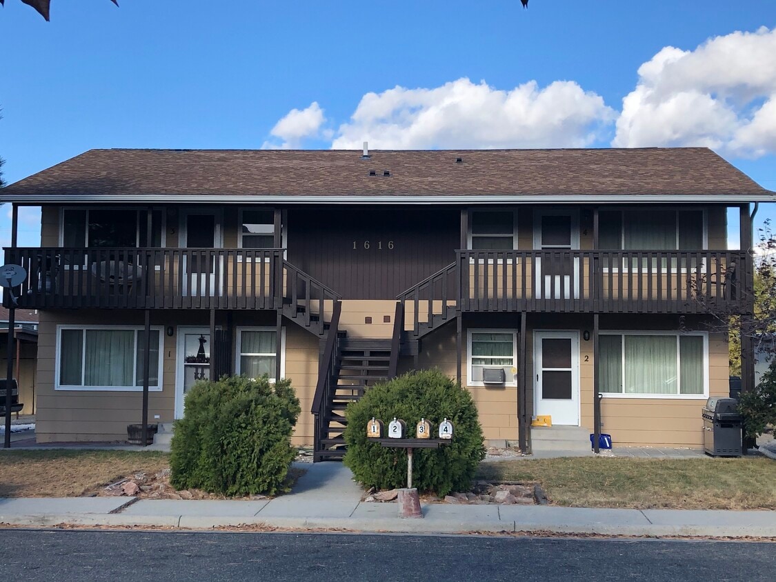 Foto principal - 1616 Hudson St
