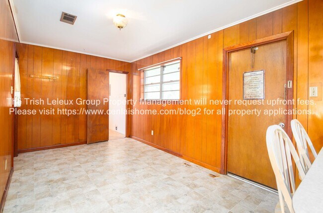 Building Photo - 3/1.5 Home in Tioga For Rent