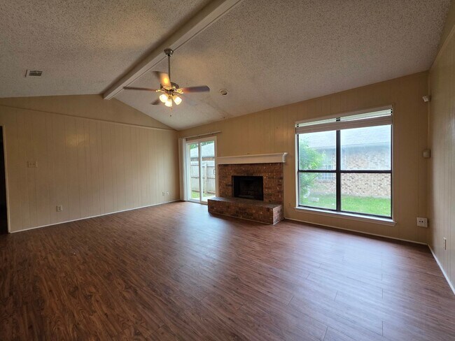 Foto del edificio - 4724 Berridge Ln