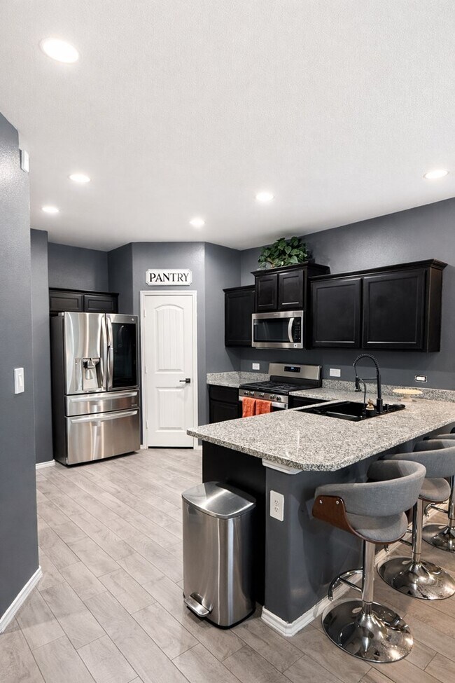 Foto del edificio - 2027 Ebbets Dr