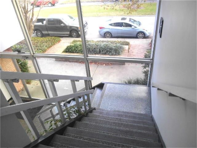 Building Photo - 500 Lovett Blvd