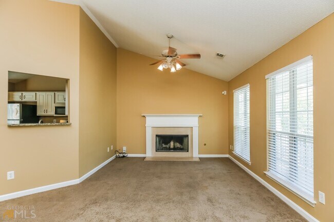 Foto del edificio - 3157 Peartree Dr