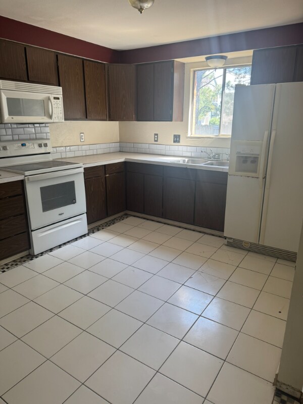 Foto del edificio - 6 Cedar Ct
