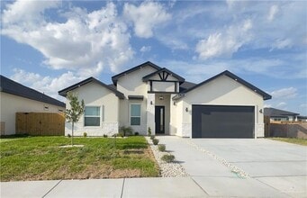 Building Photo - 907 Durango Dr