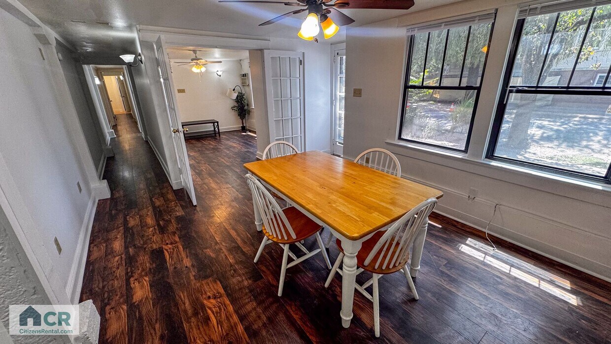 Foto principal - 1601 Broadway St