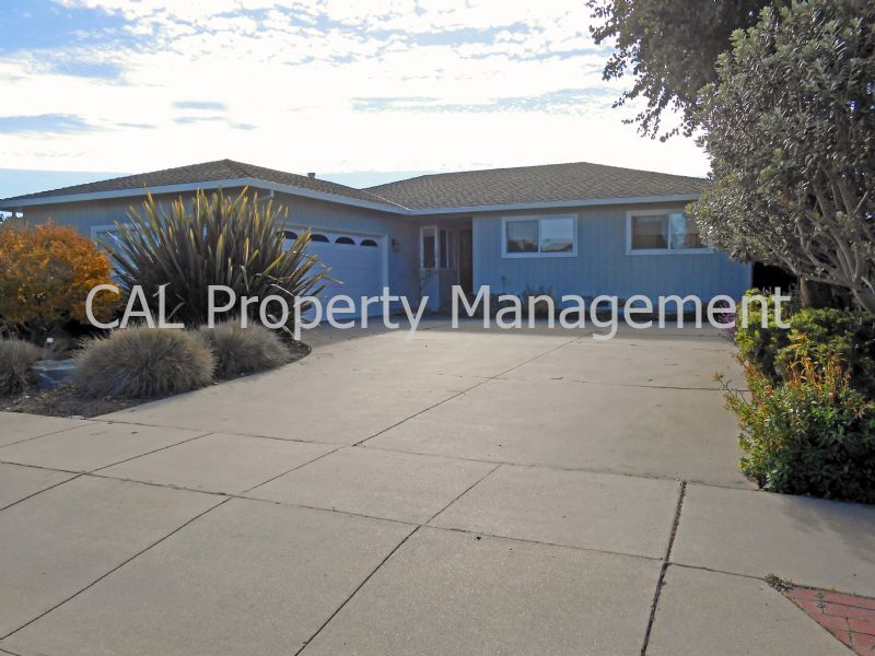 Primary Photo - 571 Ambrose Dr