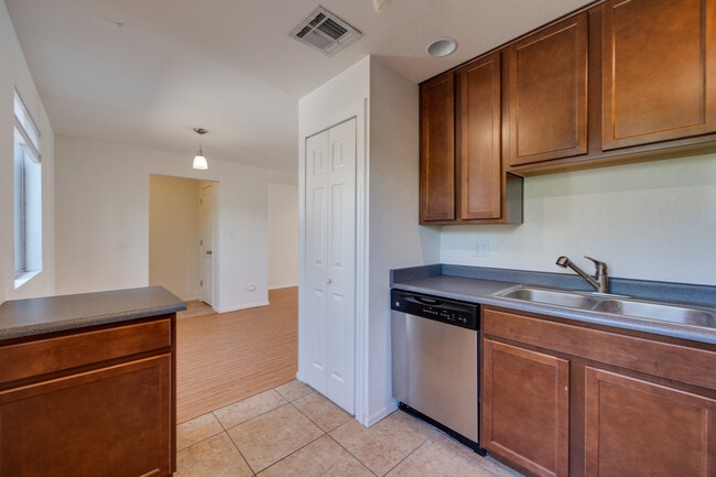 Building Photo - 4354 N 82nd St