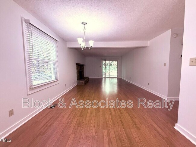 Foto del edificio - 4101 Arckelton Dr