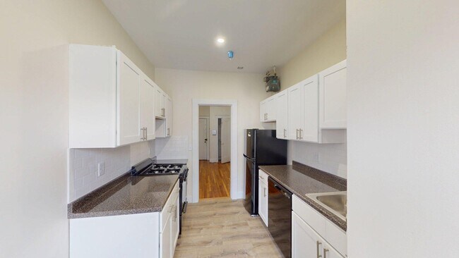 Foto del edificio - 1800 Commonwealth Ave