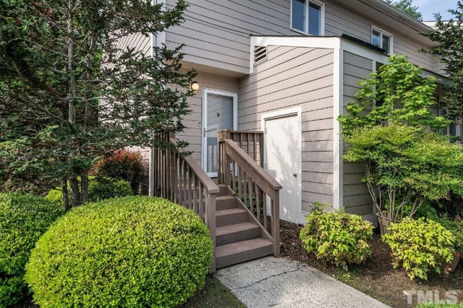 Photo - 250 S Estes Dr Apartment