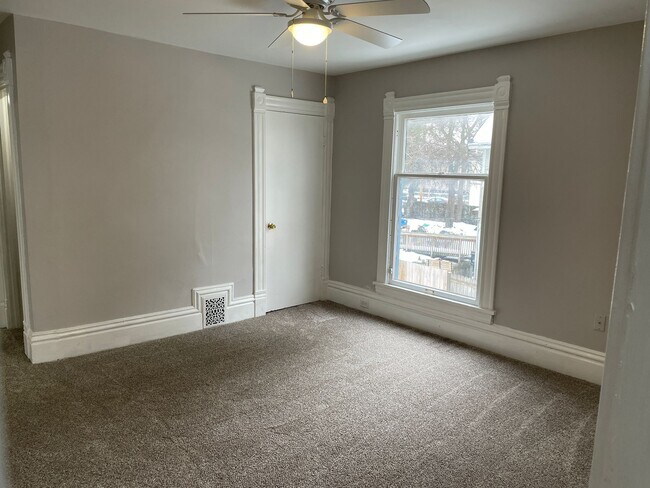 Foto del edificio - 1821 Horton Ave SE