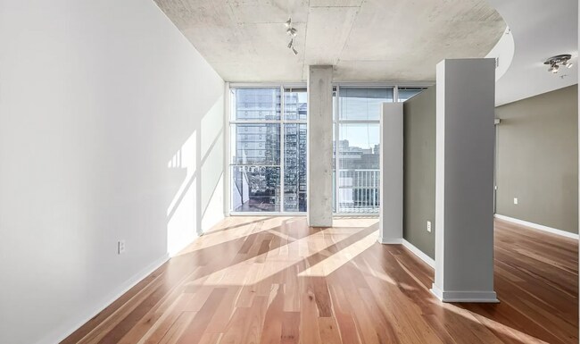 Foto del edificio - 1700 Bassett St