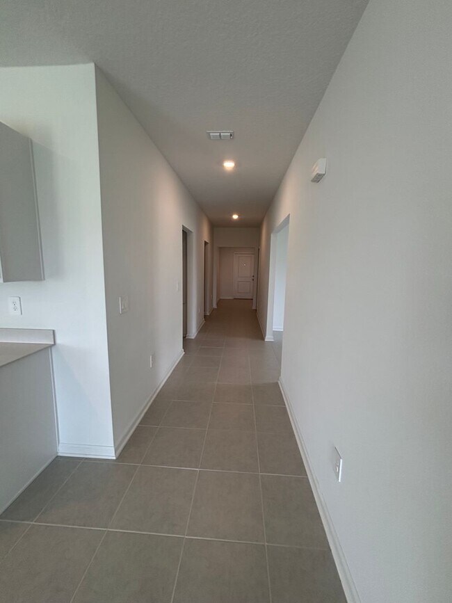 Foto del edificio - Welcome to Your Dream Home in Eagle Lake