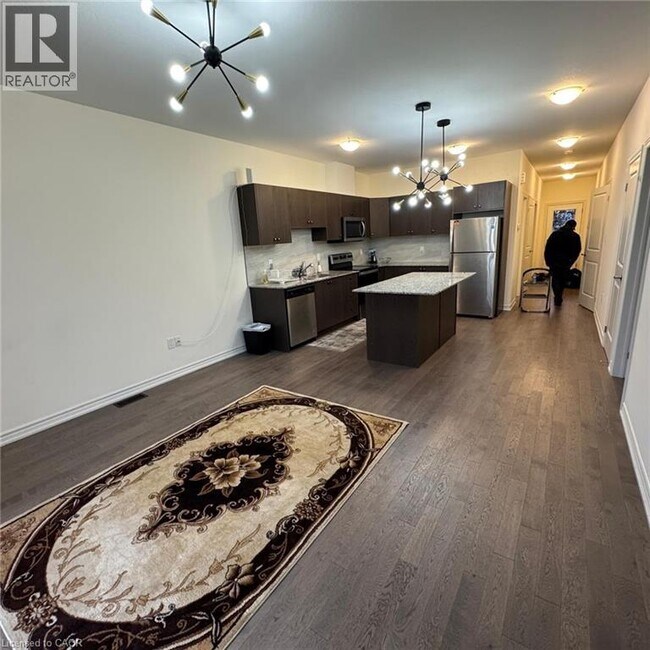 Building Photo - 105 Cheryl Ave