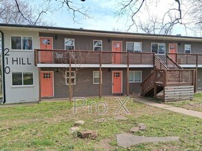 Building Photo - 210 S Hill Ave