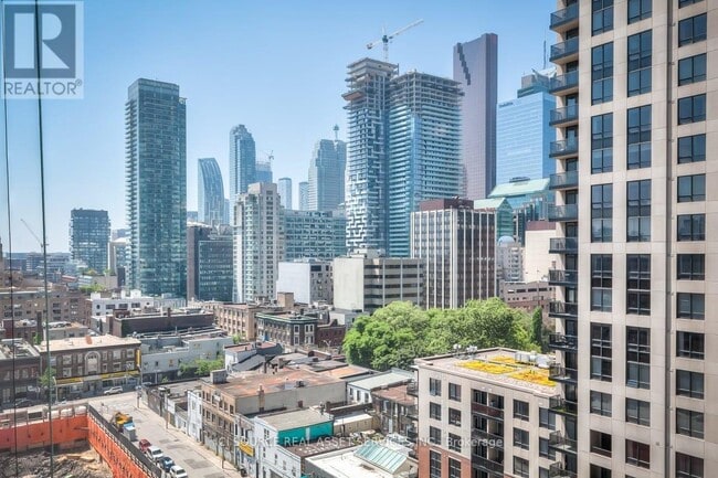 Building Photo - 77 Shuter St